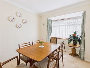 Dining Room- click for photo gallery